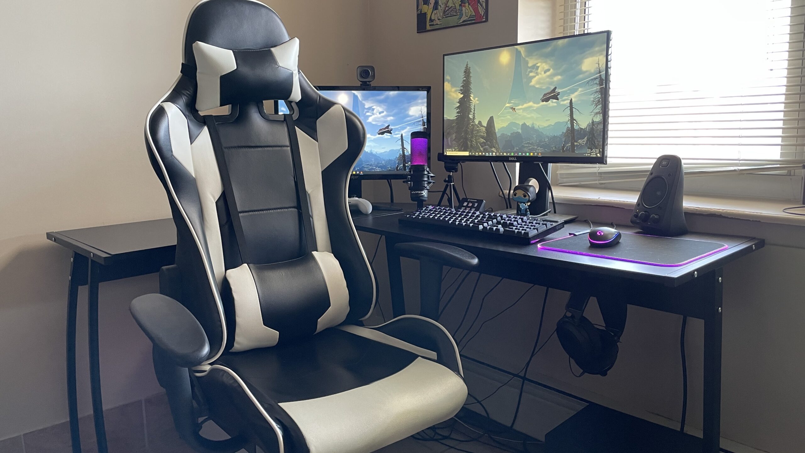 gaming desk chair